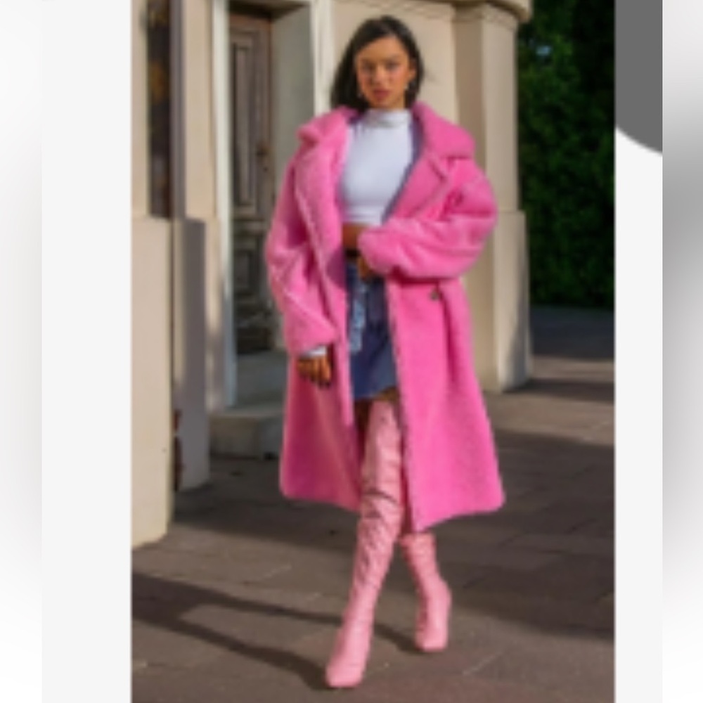 Covered Grounds Faux Fur Coat - Pink S